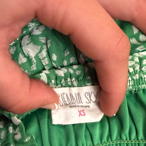 Sienna Sky Green Dress with White Floral Design - Picture 3 of 3